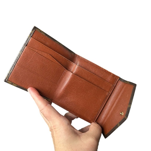 Louis Vuitton Monogram Leather Elise Envelope Compact Bifold Unisex Wallet - Picture 3 of 8